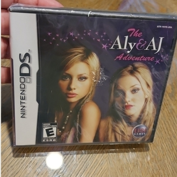 The Aly and AJ Adventure Nintendo DS Video Game New Sealed - Picture 3 of 3